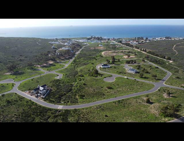 494M² VACANT LAND FOR SALE IN ST HELENA VIEWS